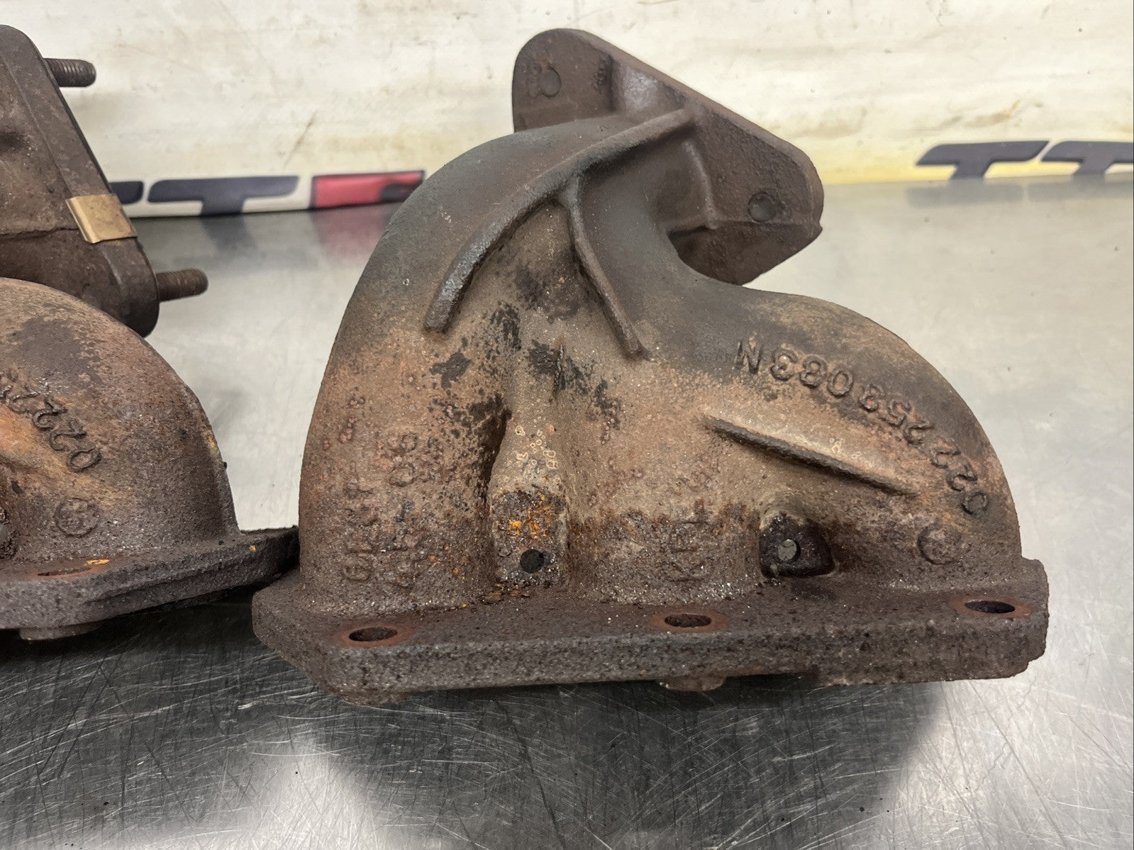 AUDI TT 8J MK2 3.2 V6 PETROL BUB GENUINE EXHAUST MANIFOLDS Both Pair