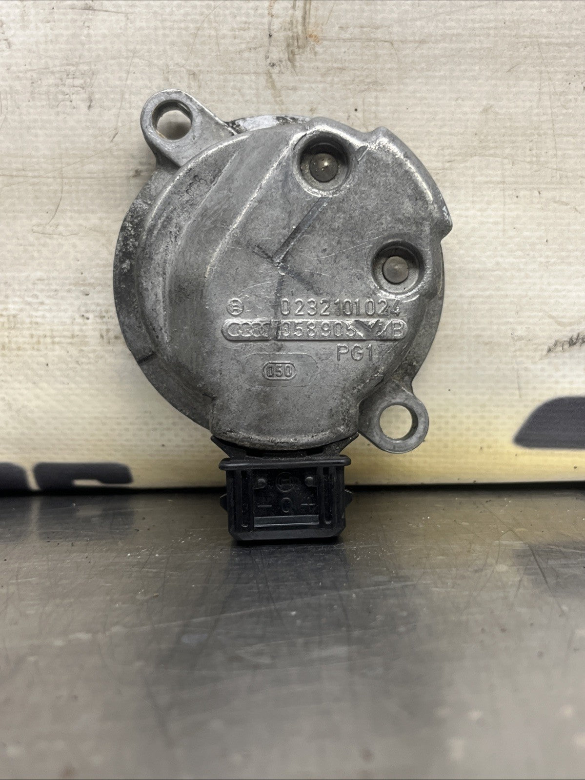 Camshaft Sensor Cam Position FOR AUDI TT 8N 1.8 98->06 8N3 8N9 Delphi
