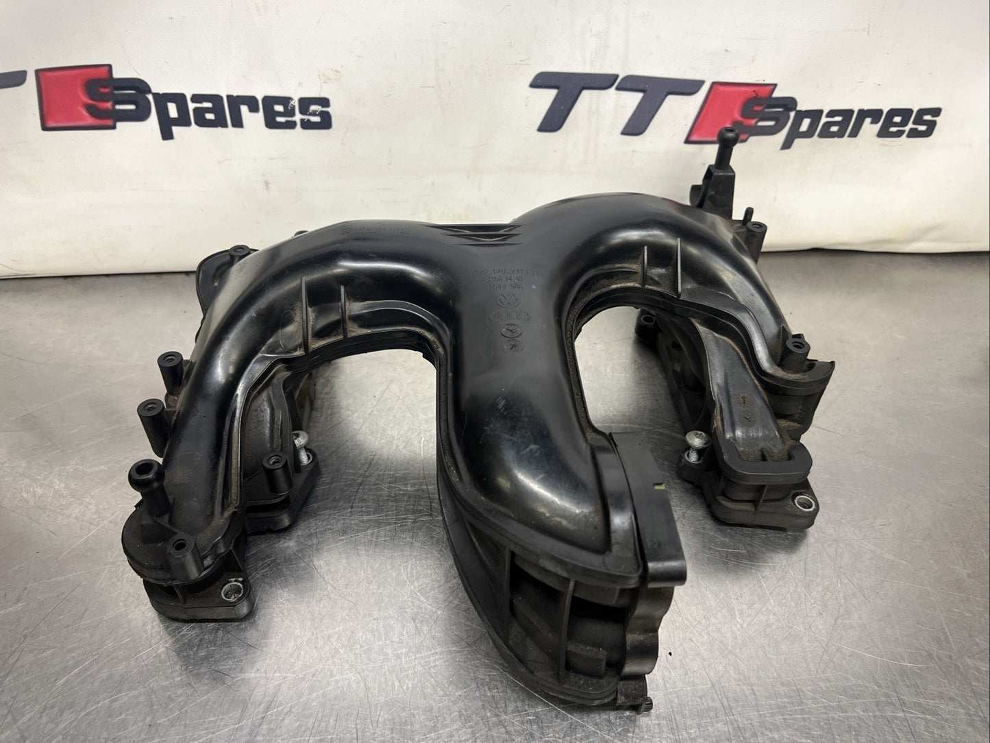 2014 PORSCHE CAYENNE 3.0 DIESEL CRCA INLET MANIFOLD 059129711CF