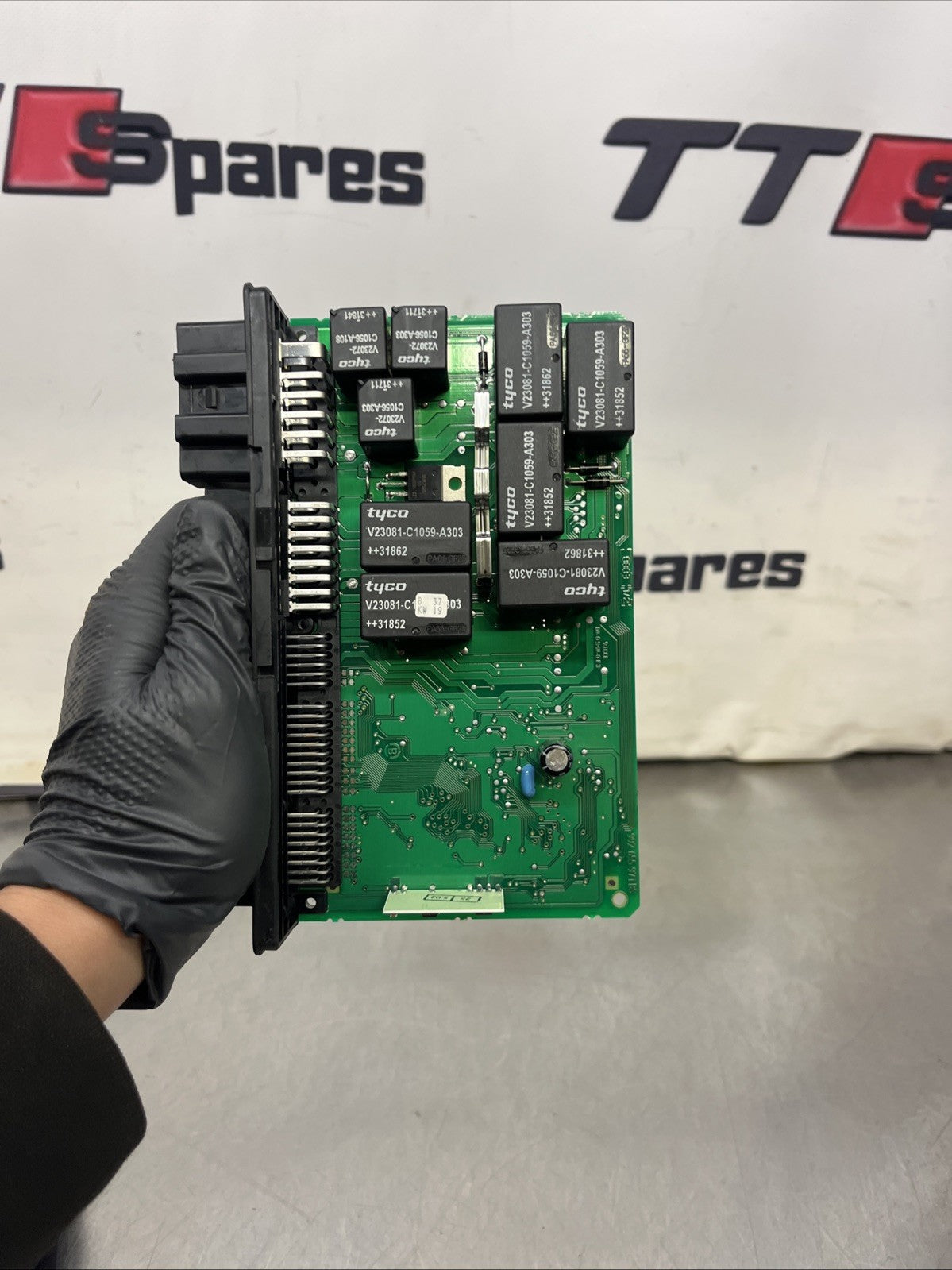 Audi TT Convertible CCM comfort control module 8N7962267E Roadster 8N