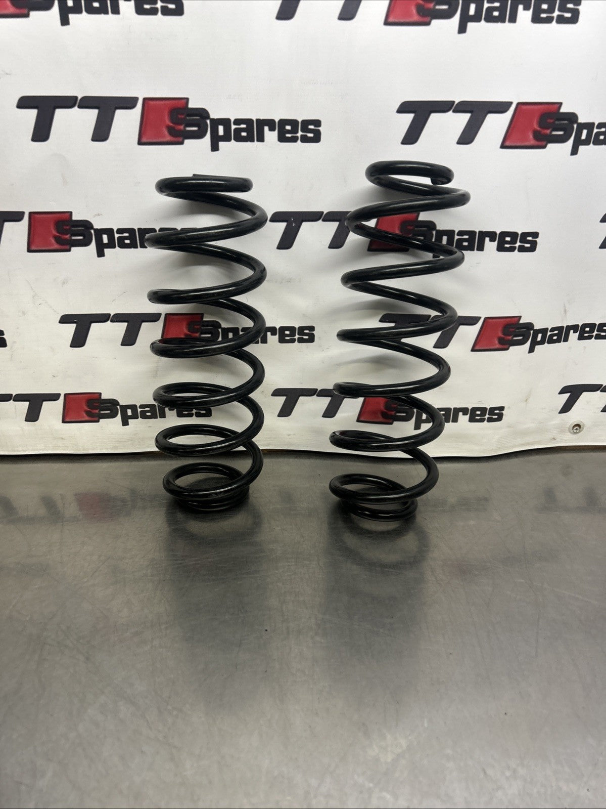 2x Coil Springs (Pair Set) fits VW Golf Mk4 1.9D Rear 97 to 03 Powder Coated