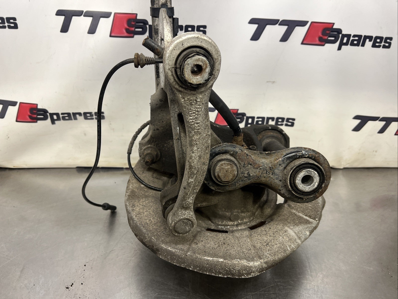 BMW X5 F15 X6 F16 X6 E71 X5 E70 Rear Wheel Hub Bearing OE Part