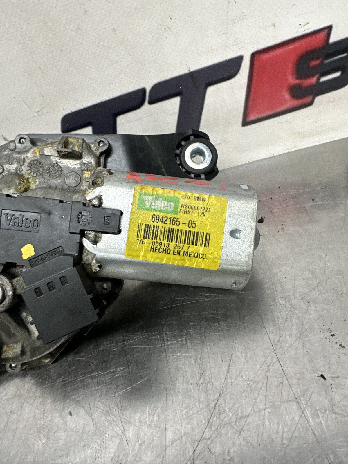 6942165 BMW X5 Series E70 E70N LCI Rear Window Wiper Motor
