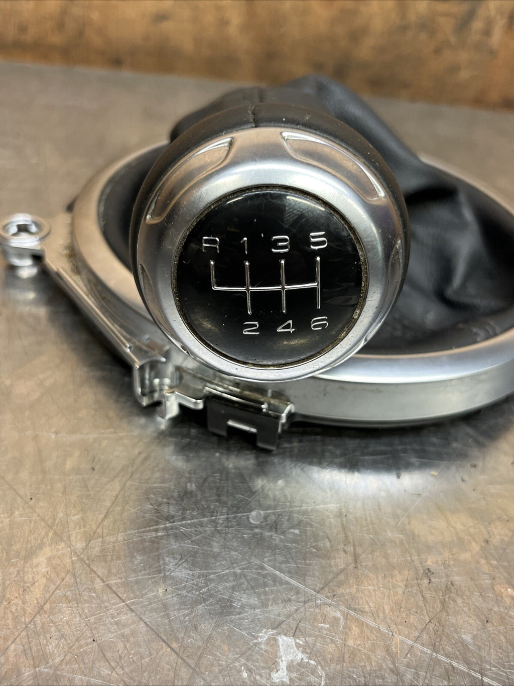 Audi TT MK2 06-14 6 Speed Manual Gear Knob 8J0711113E