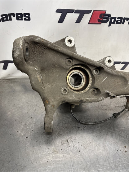 BMW X5 X6 SERIES FRONT HUB PASSENGER SIDE 6773783 F15 E70 F16 E71 E72