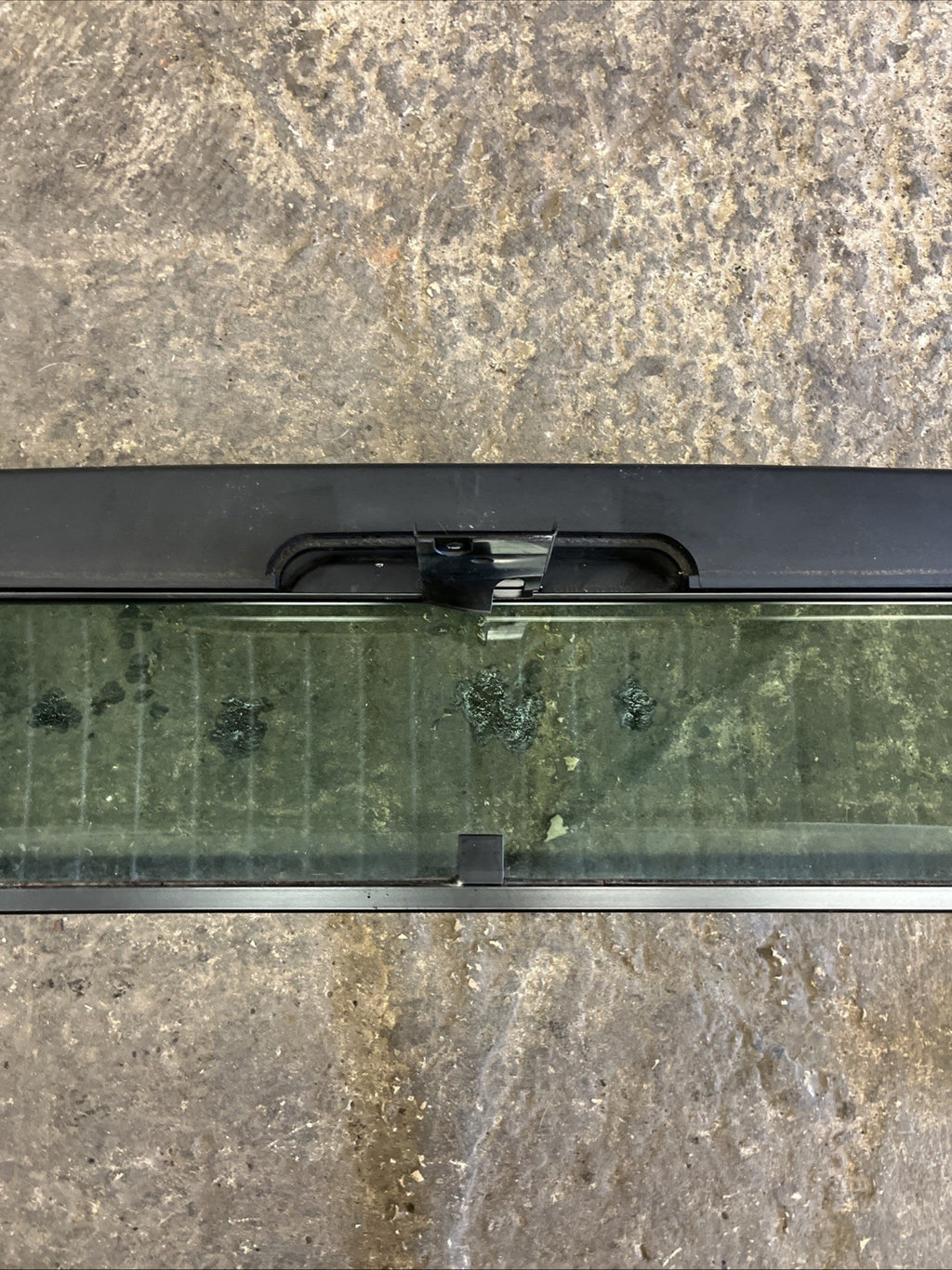 Audi TT Mk1 Roadster Convertible Glass Retractable Wind Deflector 8N7862953