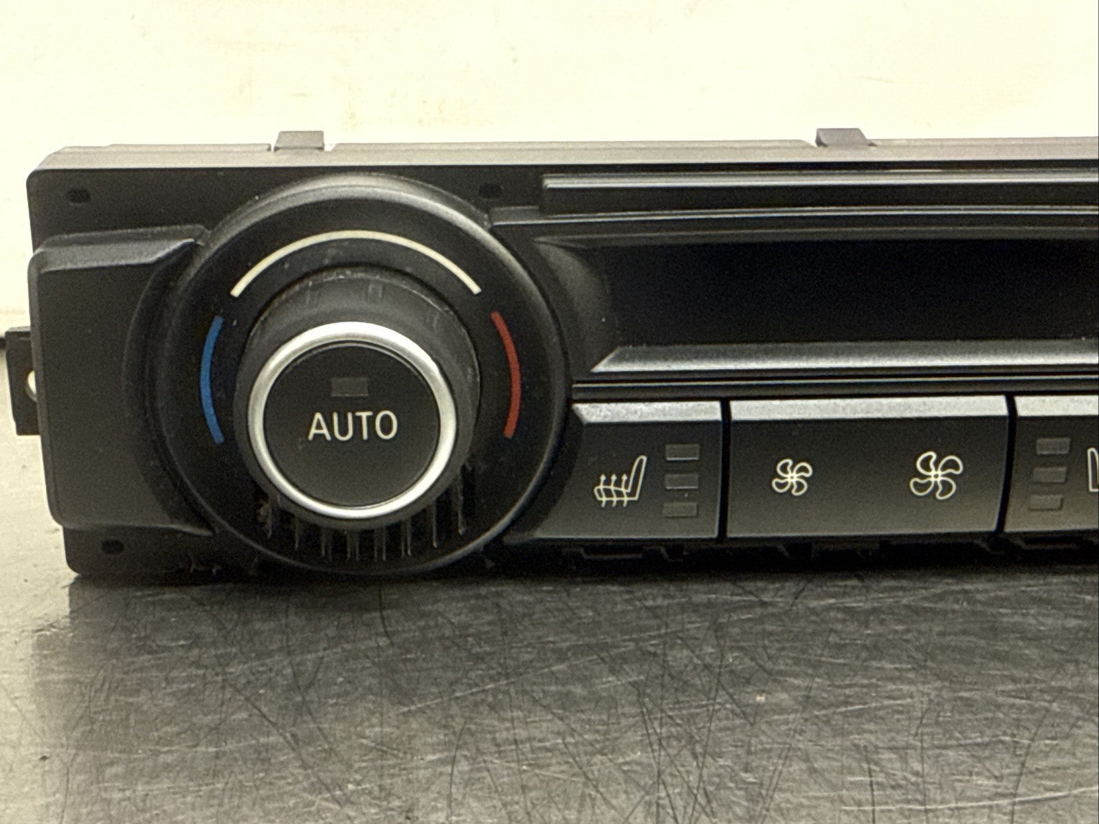 BMW X5 X6 E70 E71 REAR AIR CONDITIONING HEATER CONTROL VENT SEAT BUTTON 9129015