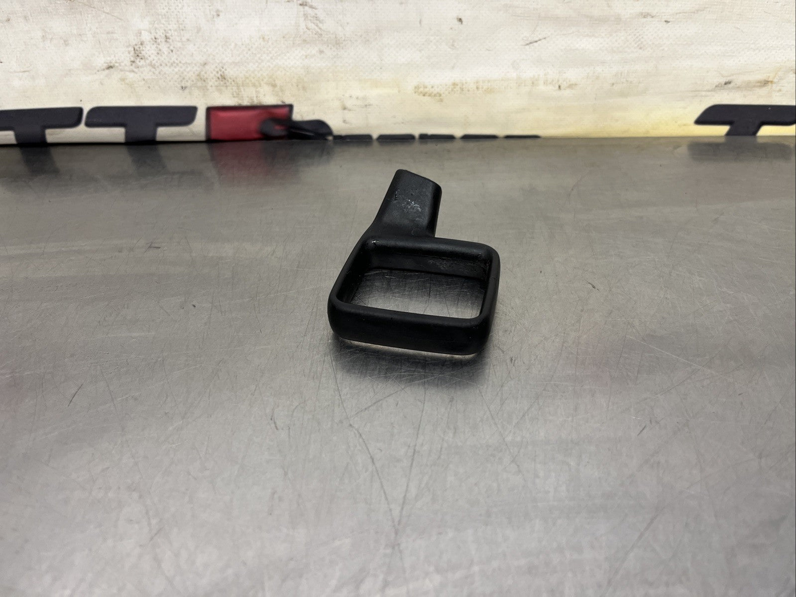 Audi TT 8N Mk1 OS Right Black Seat Adjustment Handle Lever 8N0881232