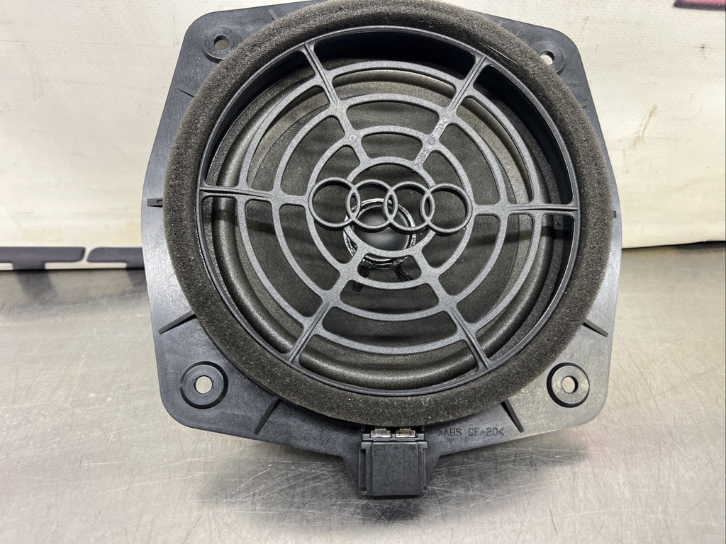 Audi TT 8J Mk2 Rear Quarter Panel Speaker 8J0035411