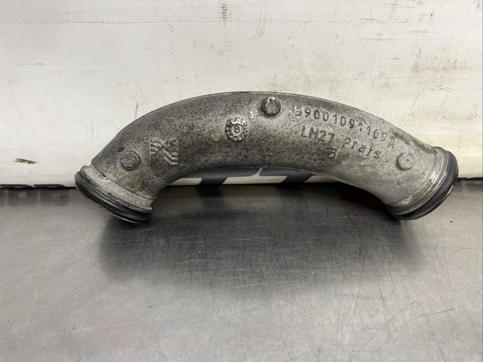 BMW 335d Small To Big Turbo Pipe 59001091169a