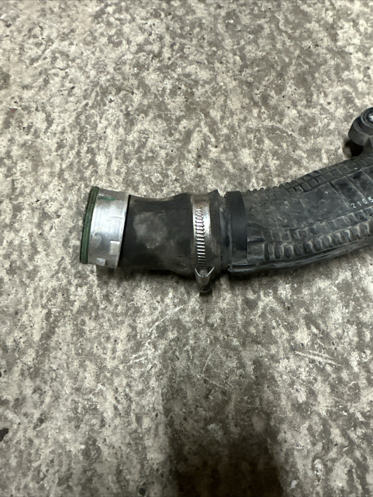 1K0145840R VW TT MK2 Scirocco 2.0 TFSI CAWB 2009 - Intercooler Pipe - 