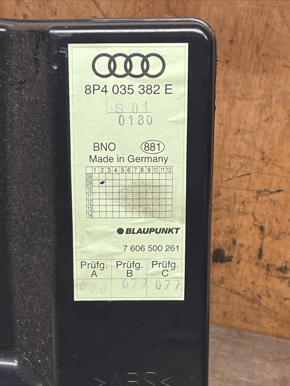 AUDI A3 8P 2010 DOOR SUBWOOFER SPEAKER 8P4035382E