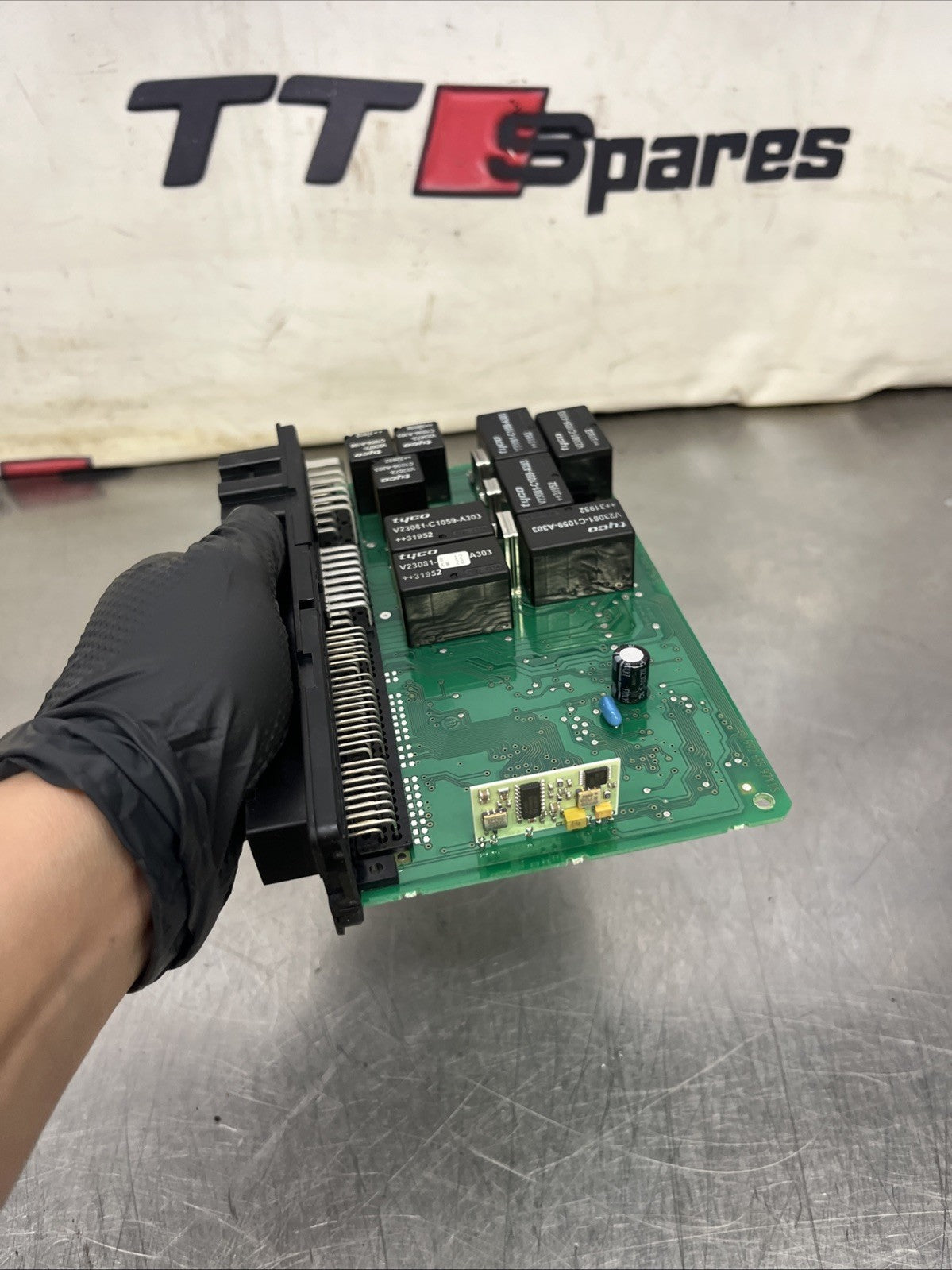 Audi TT Convertible CCM comfort control module 8N7962267E Roadster 8N