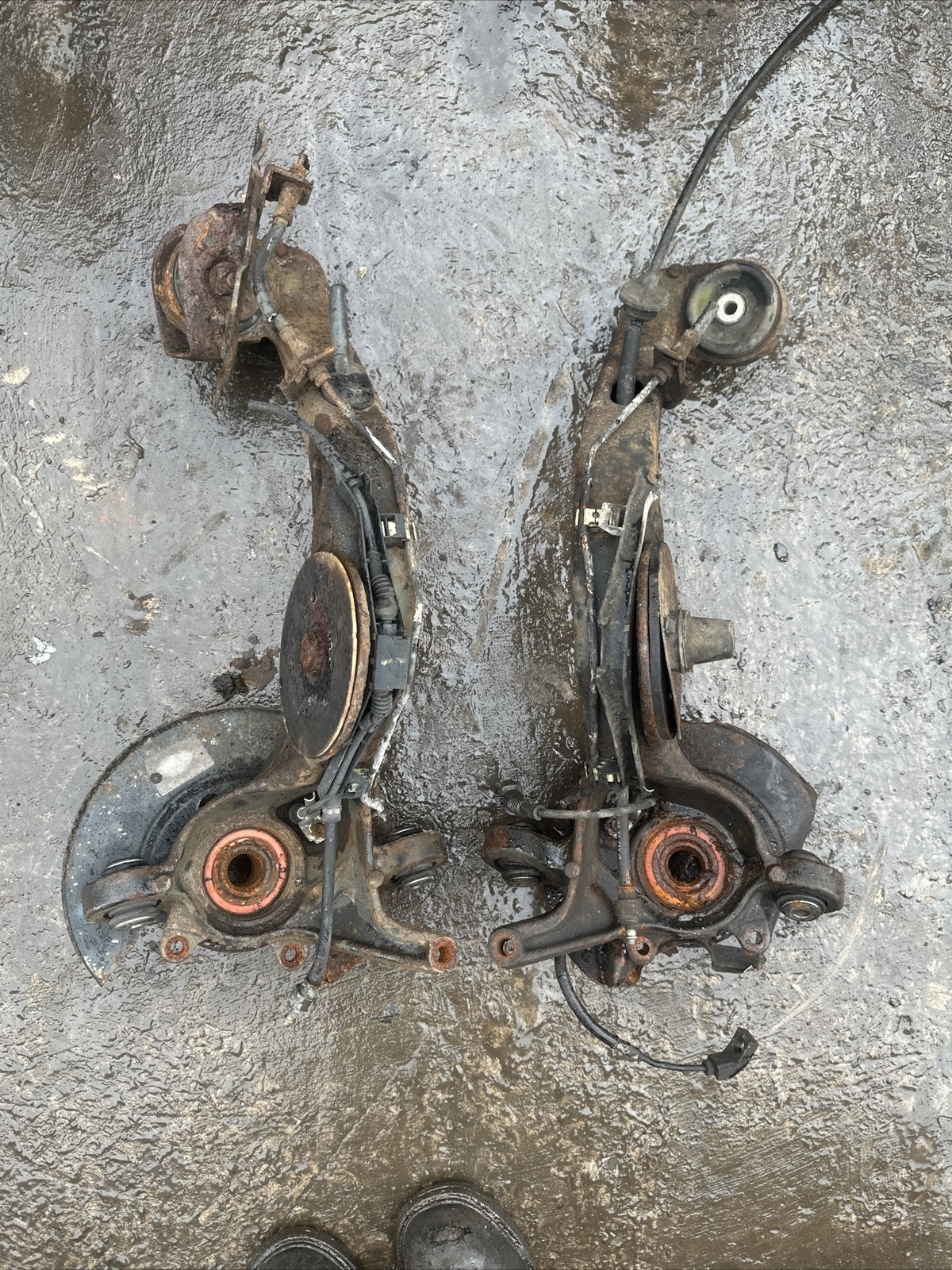 Audi TT MK1 Rear Trailing Arms SET 99-05 ORM GENUINE.