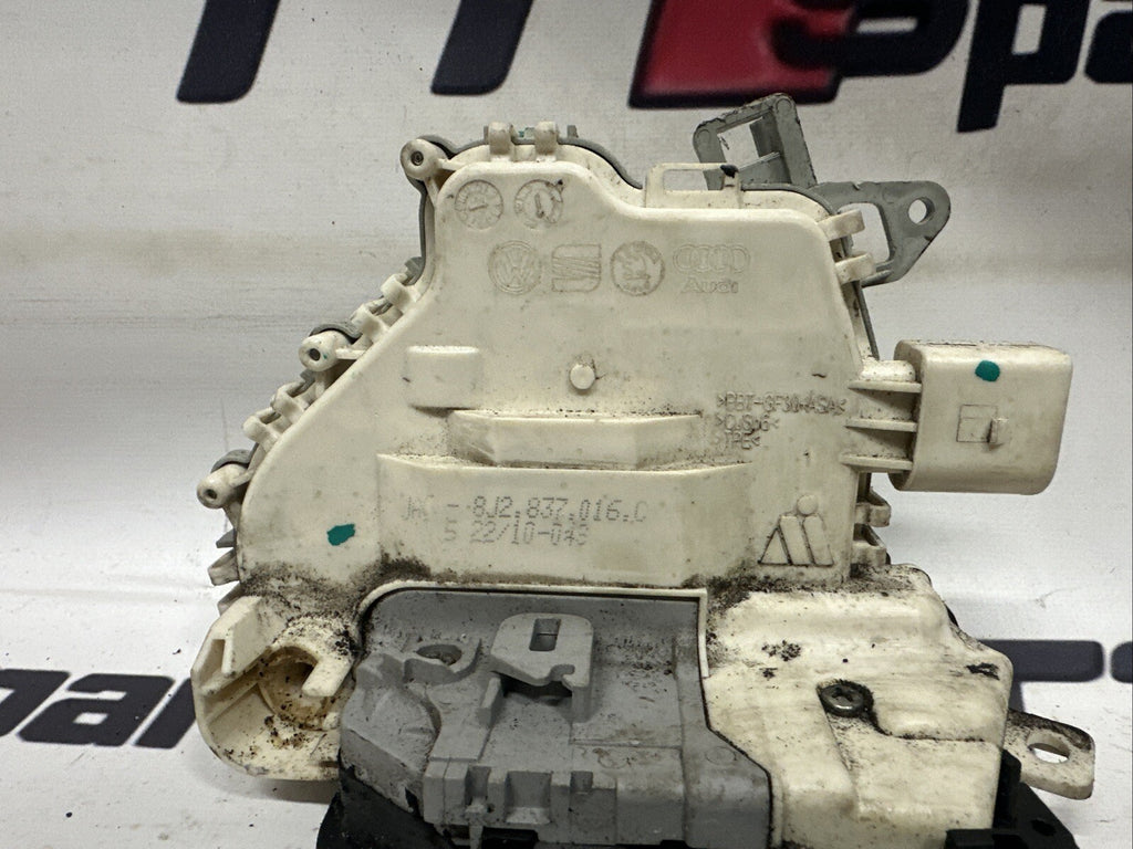 8J2837016C AUDI TT 8J EXTERIOR DOOR LOCK MECHANISM FRONT RIGHT SIDE ACUATOR 