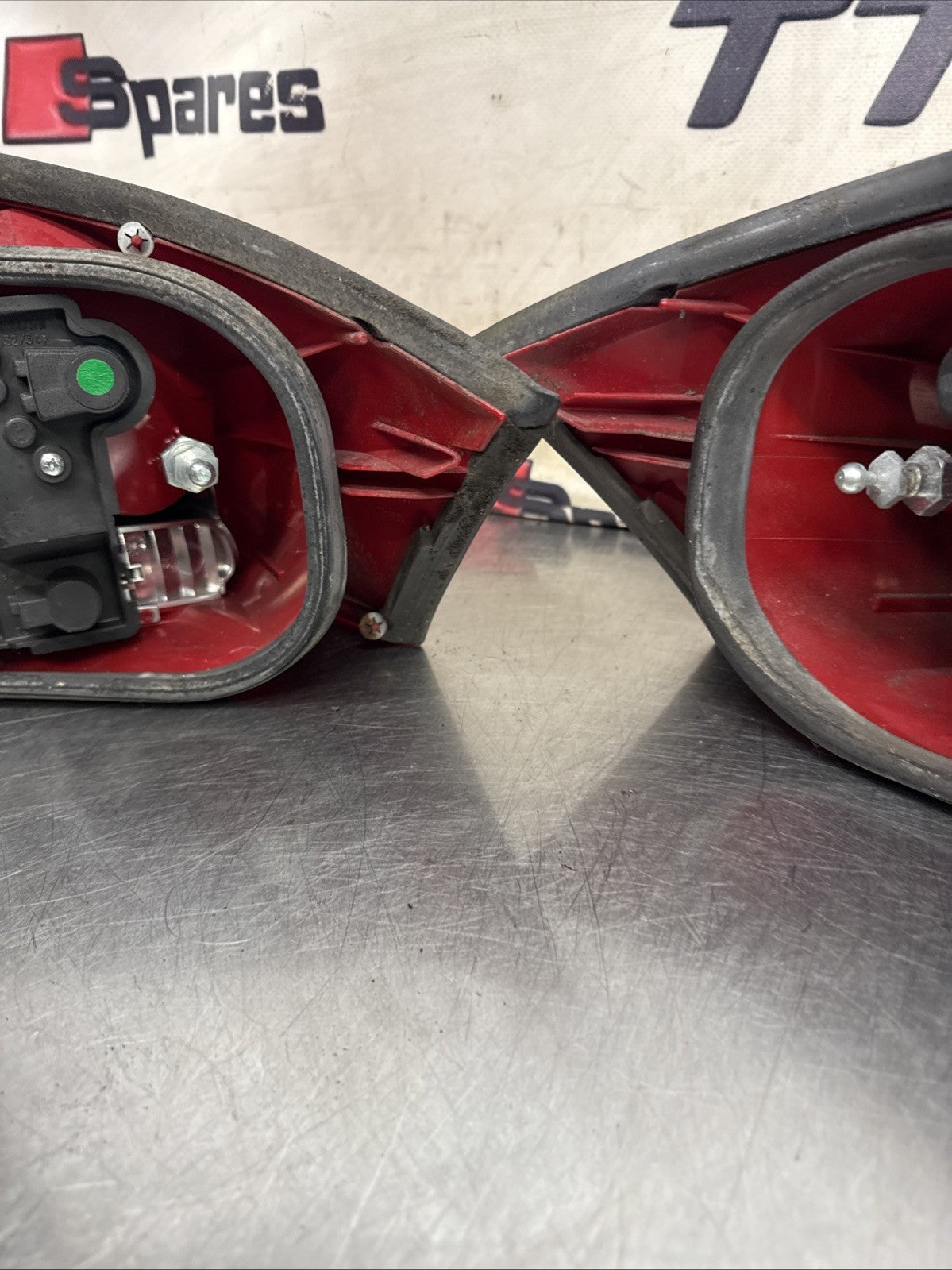 AUDI TT MK1 REAR LIGHTS PAIR 8N 99-06 Early mint