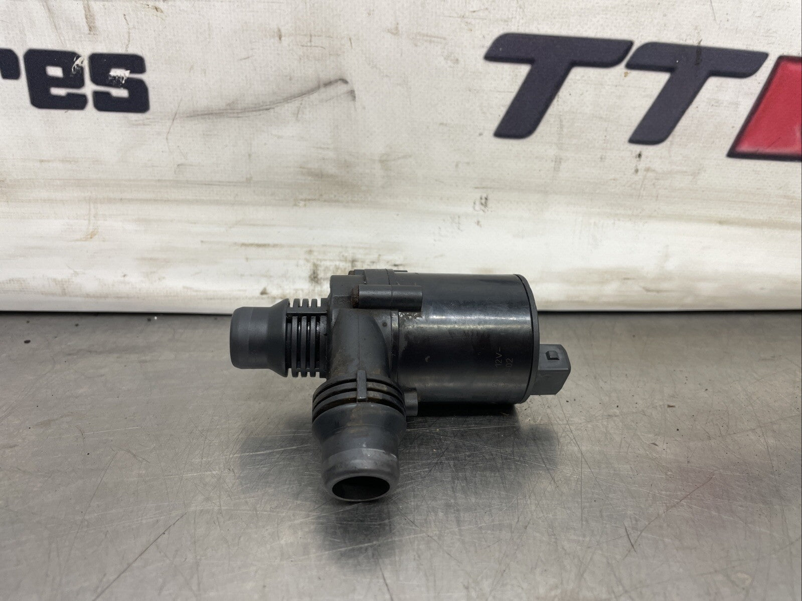 ✅✅✅BMW E70 E71 F15 F16 Additional water pump 6411 6951549