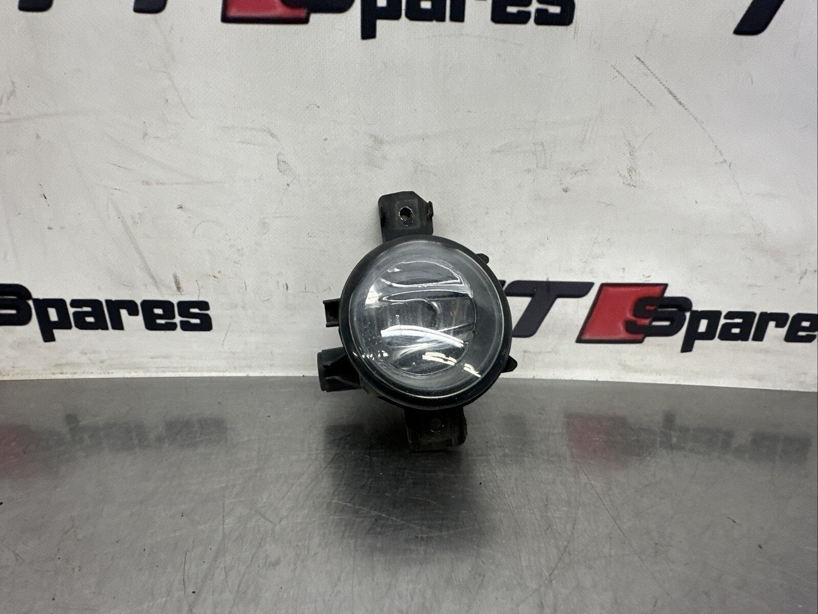 BMW X5 E70 2007-2013 Passenger Side Front N/S Fog Light