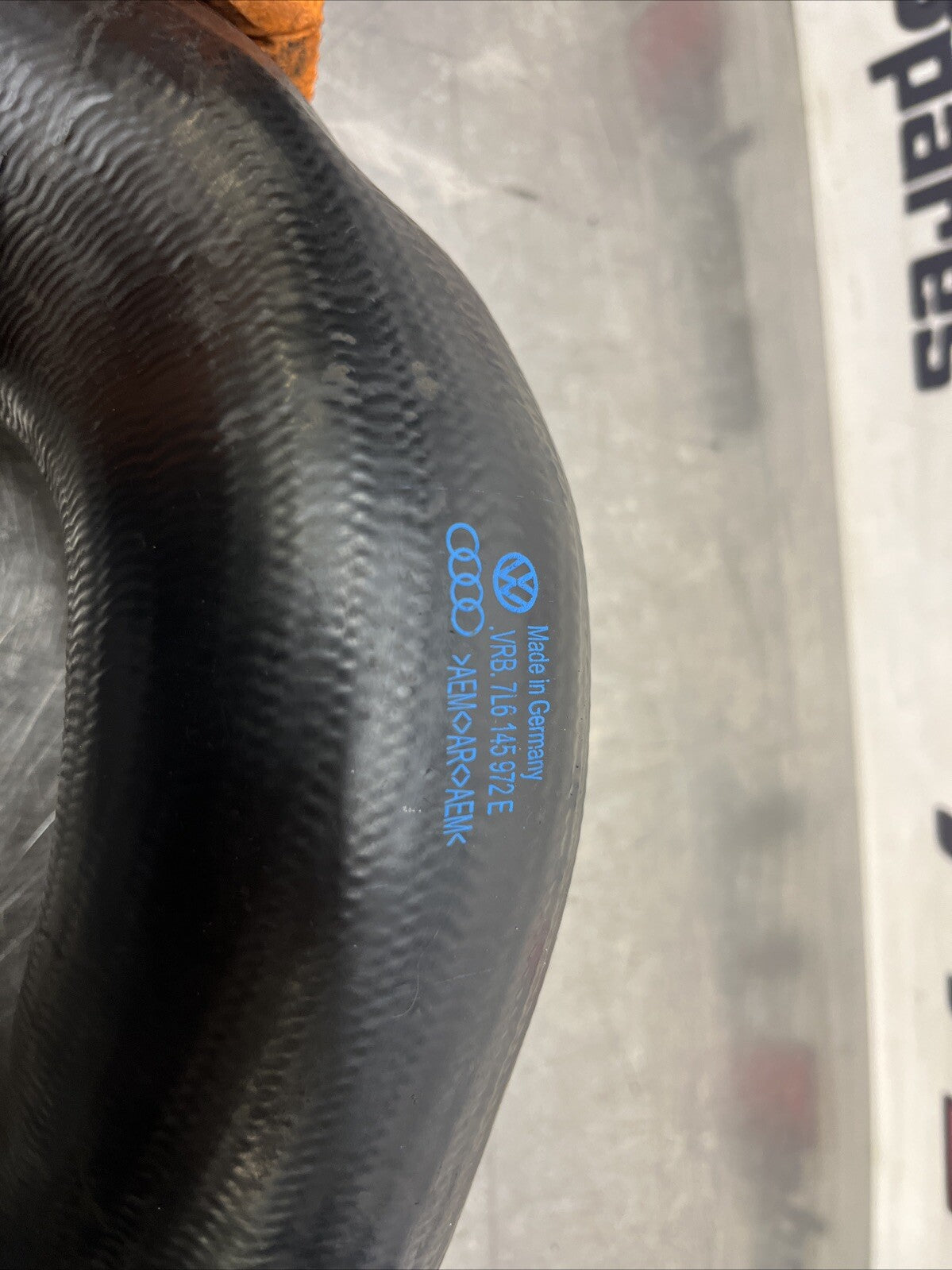 VOLKSWAGEN TOUAREG 7L INTERCOOLER HOSE PIPE 3.0 DIESEL 7L6145972E 2007