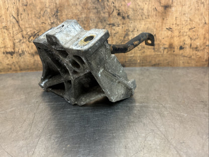 VW Golf MK4 Audi A3 8L Audi TT 8N 02J 5 Speed Engine Gearbox Mount 1J0199117P