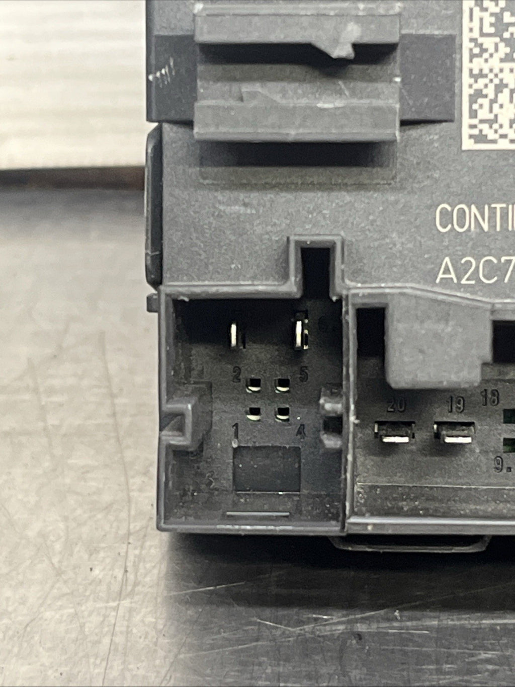 13-20 SKODA OCTAVIA MK3 FRONT DRIVER DOOR ECU CONTROL MODULE 5Q4959593E
