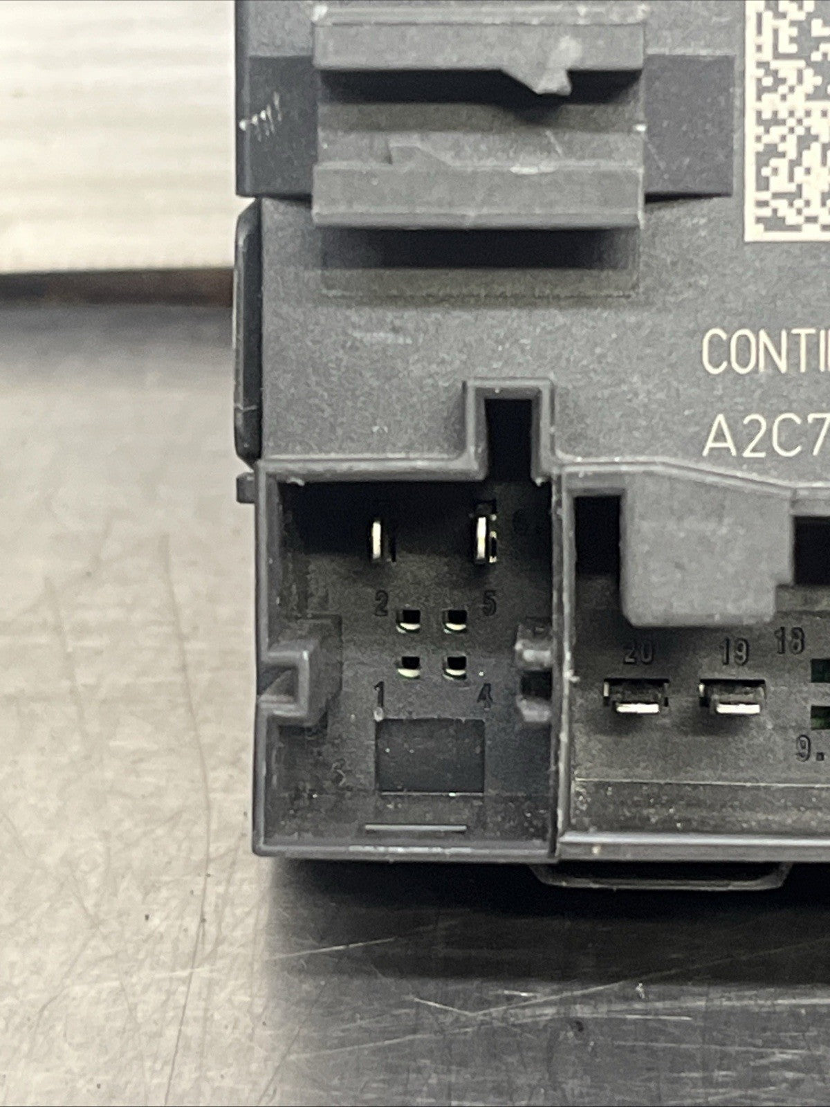 13-20 SKODA OCTAVIA MK3 FRONT DRIVER DOOR ECU CONTROL MODULE 5Q4959593E