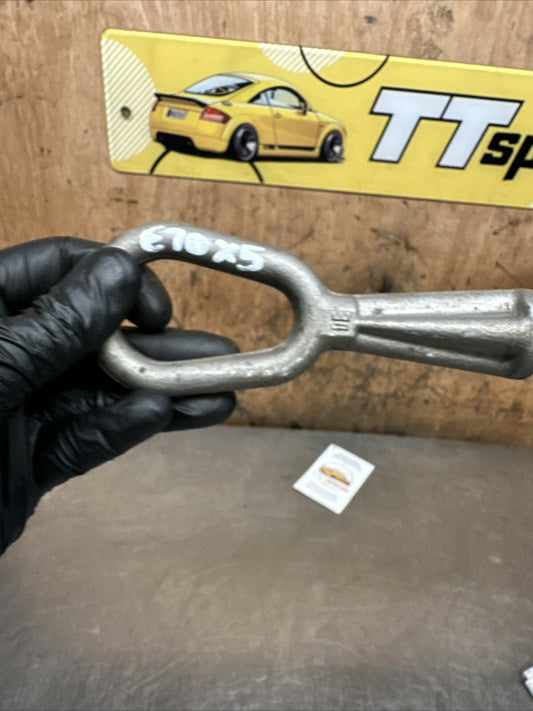 BMW 1 3 5 7 X5 X3 Series E60 E61 E65 E70 E87 E90 E91 Towing Eye Tow Hinge Hook