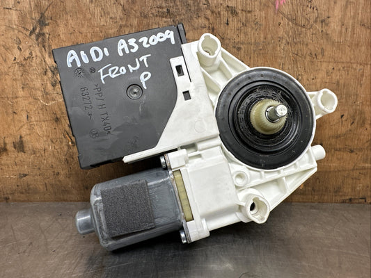 AUDI A3 S3 RS3 8P highline front passenger WINDOW MOTOR - 8P0959802J 04-12. A352