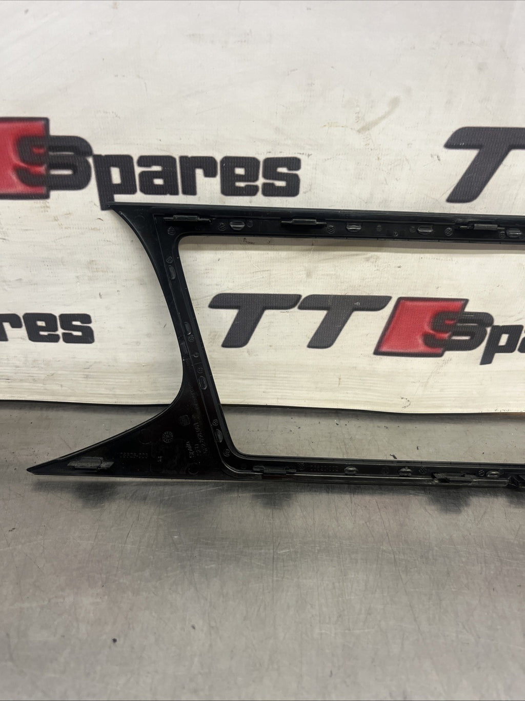 16-19 SEAT LEON FR MK3 5F CENTRE DASHBOARD TRIM BLACK 5F2858061