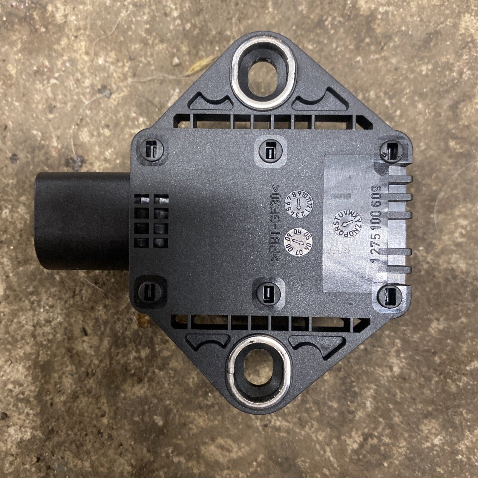 AUDI S4 A6 C6 2.7TDI 08 RHD / ESP YAW RATE SENSOR / 8E0907637B
