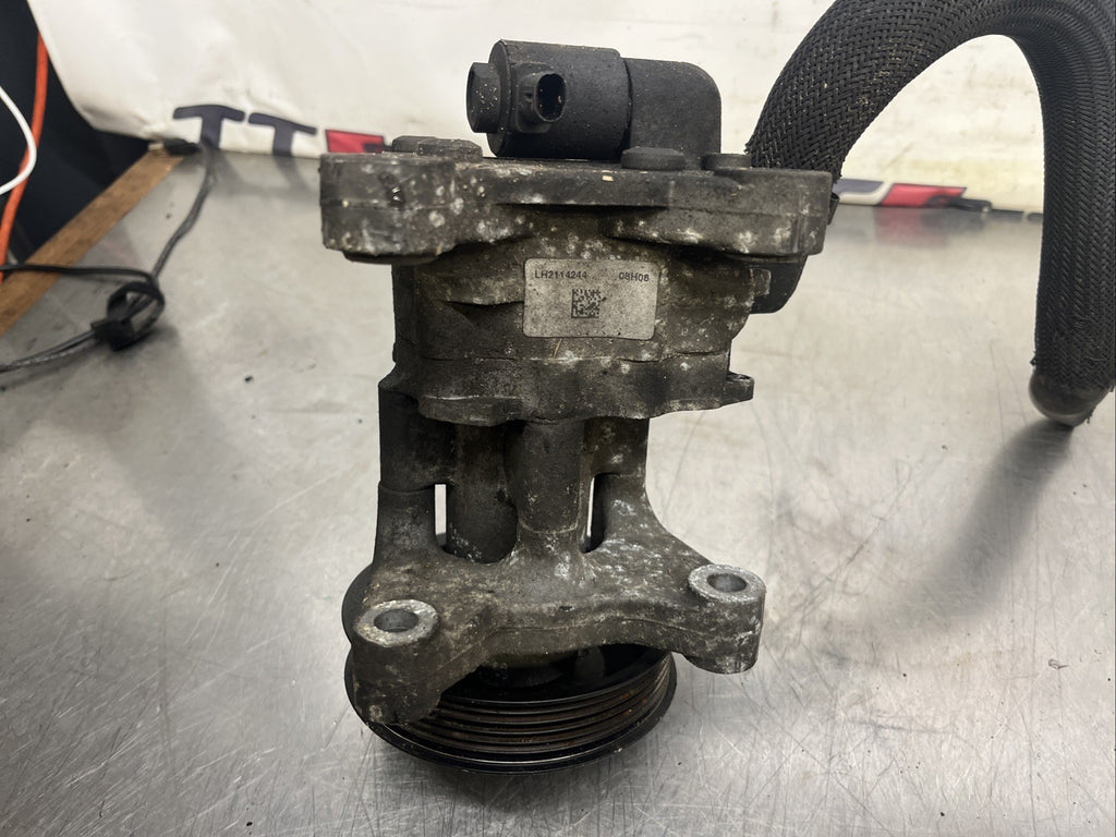 2008 BMW X5 E70 3.0d M57N2 678100902 POWER STEERING PUMP & PULLEY