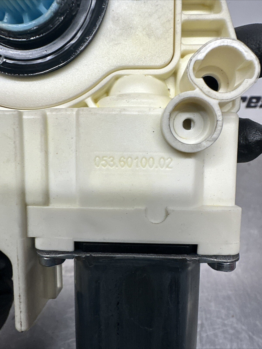 RANGE ROVER SPORT TDV6 L320 NEARSIDE REAR WINDOW MOTOR 0536010002 0536010002