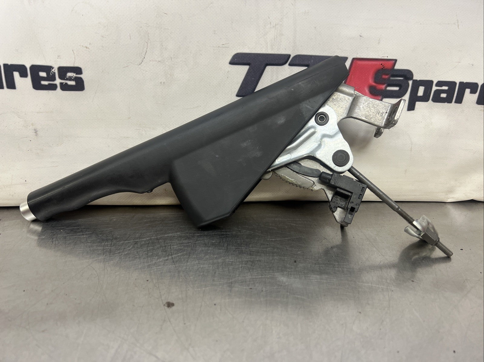 Audi TT 8N MK1 Black Handbrake mech Cover Sleeve Trim 8N0711463