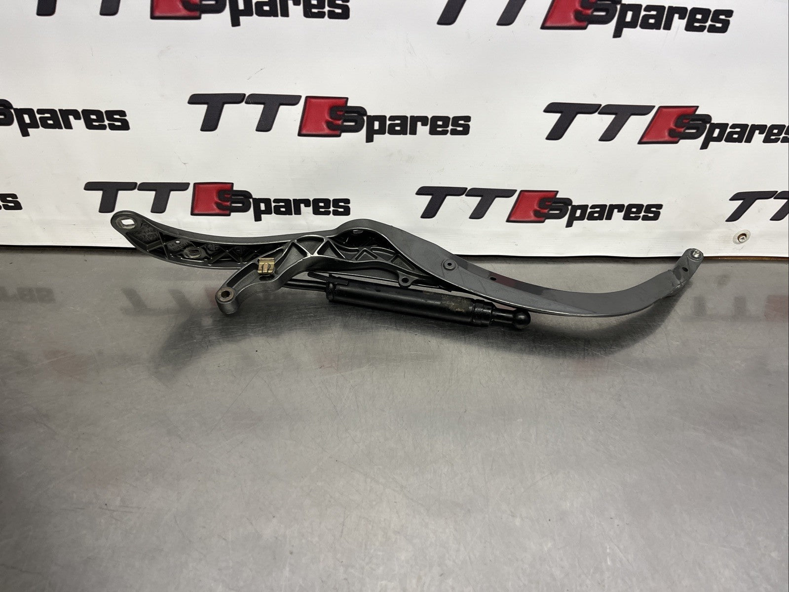 Porsche Boxster 987 Roof Lid Clamshell Top Hinge Lever Arm Passenger Side (NS)