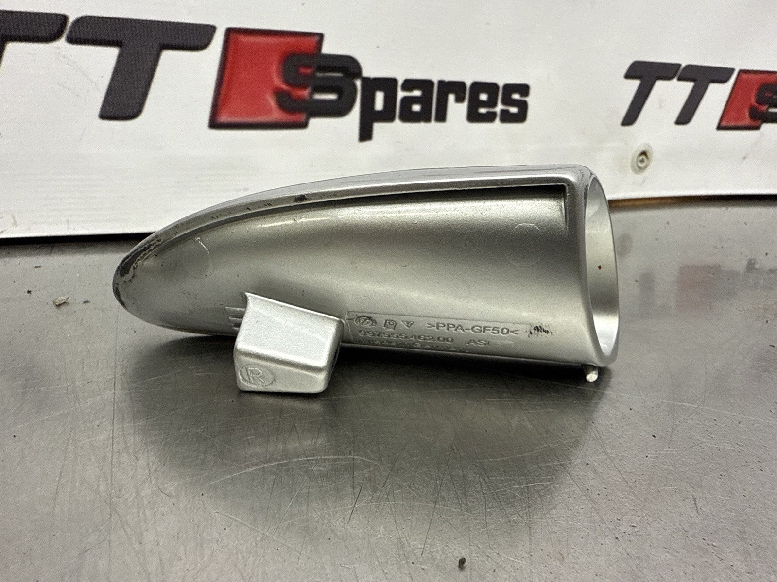 PORSCHE BOXSTER 987 INTERIOR DOOR HANDLES 99755546200 Drivers Side Mint