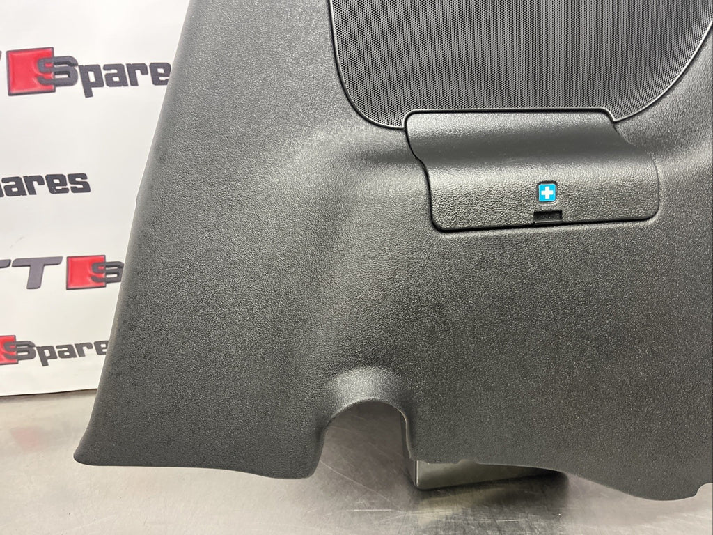 Audi TT Mk1 8n Drivers Side Rear Quarter Trim / Panel / Door Card VGC mint