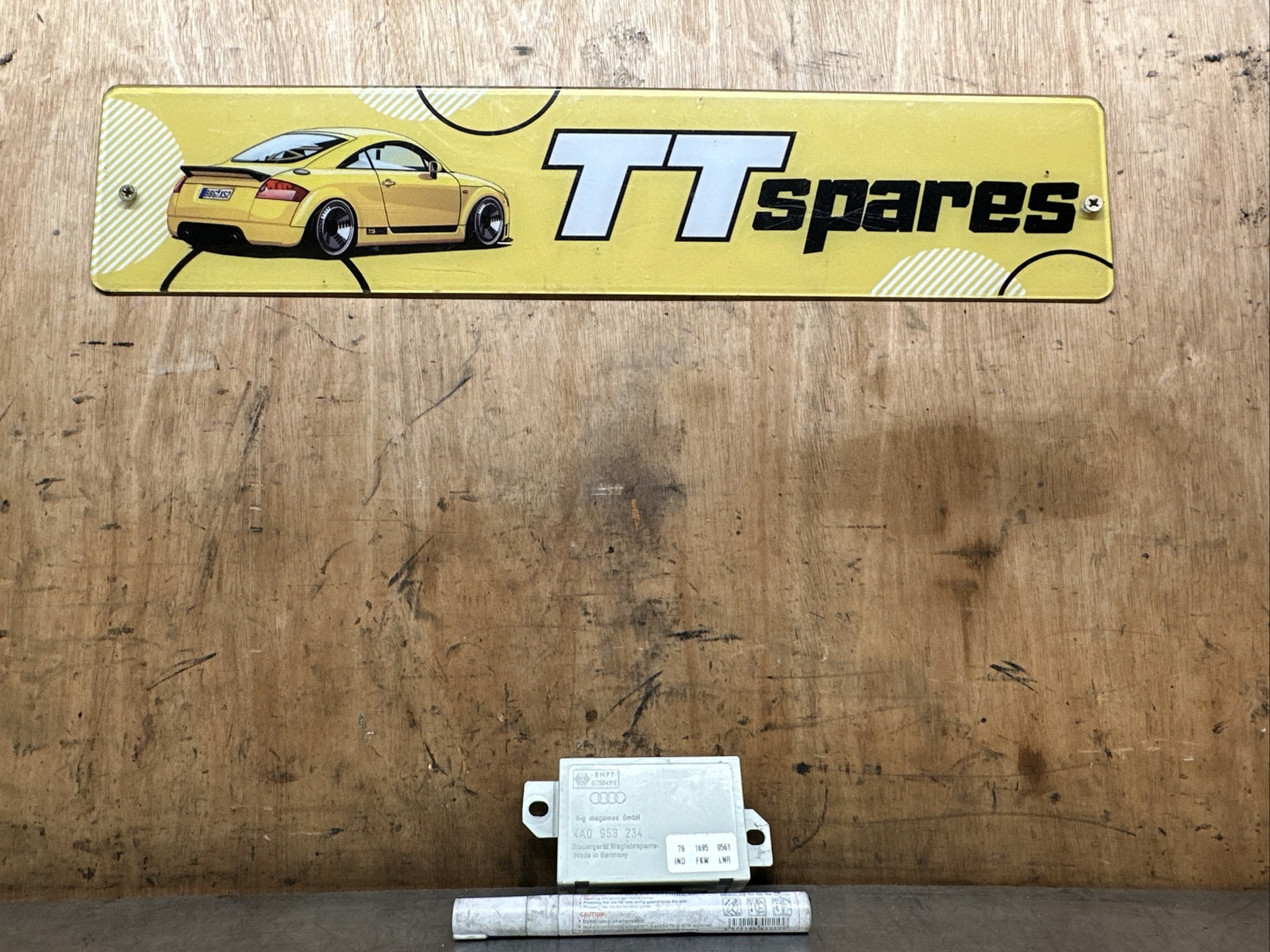 4A0953234F Audi A8 D2 control unit immobilizer