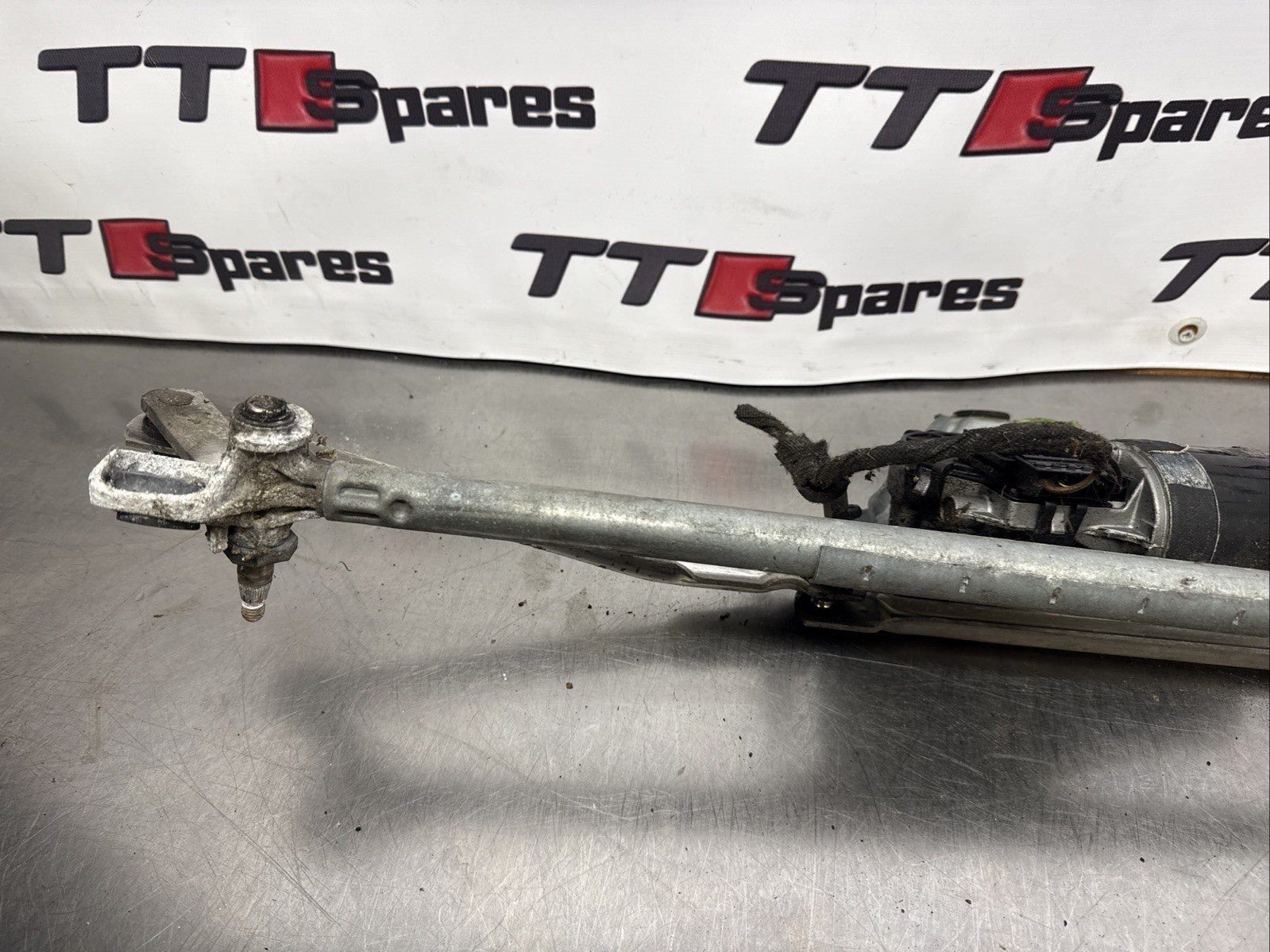 Porsche 911 997 Boxster 987 Wiper Motor and Mechansim 99762803600