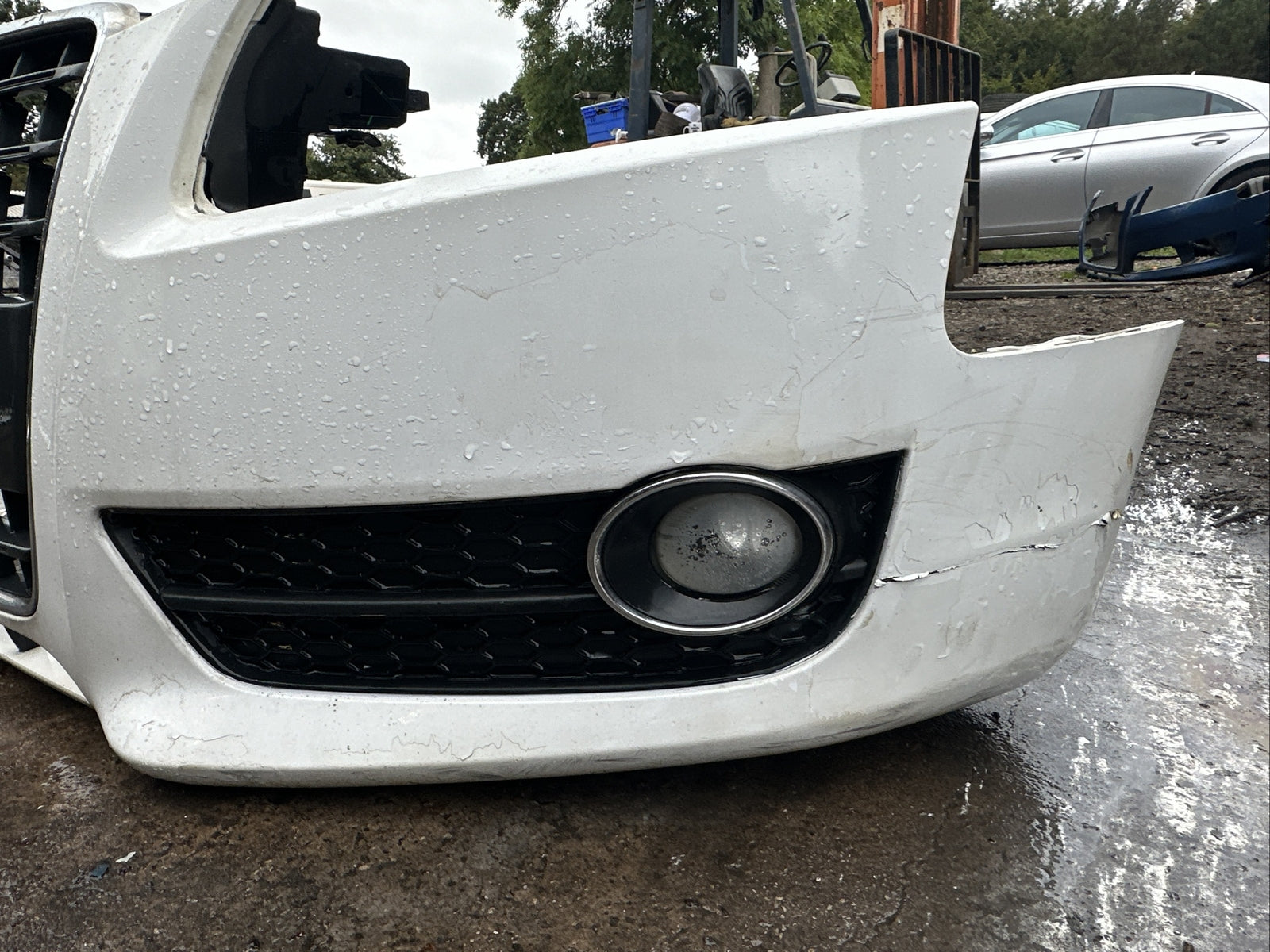 AUDI A5 (2009) FRONT BUMPER IN WHITE
