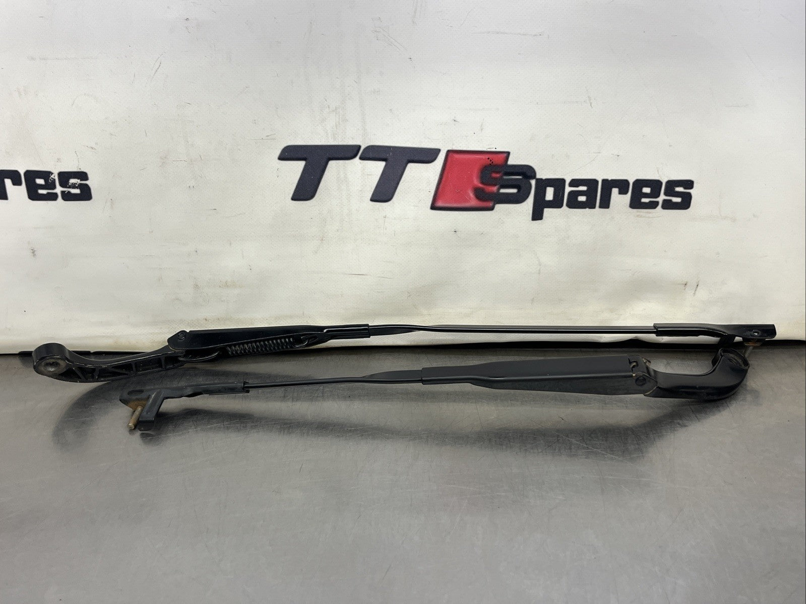 AUDI TT MK1 FRONT WIPER ARMS FACELIFT TYPE (8N QUATTRO 98-06) UPGRADE LATER TYPE