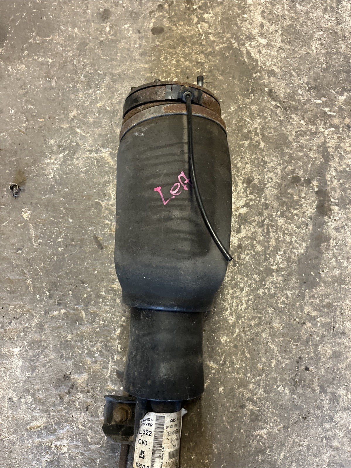 22248331 left suspension strut for LAND ROVER RANGE (LM)(01.2002-&GT;) 541643