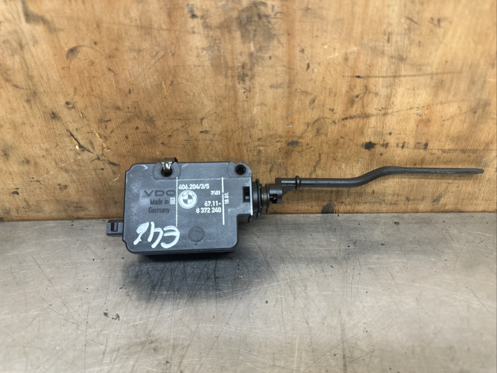 BMW 3 SERIES E46 FLAP CENTRAL LOCKING MOTOR 8372240