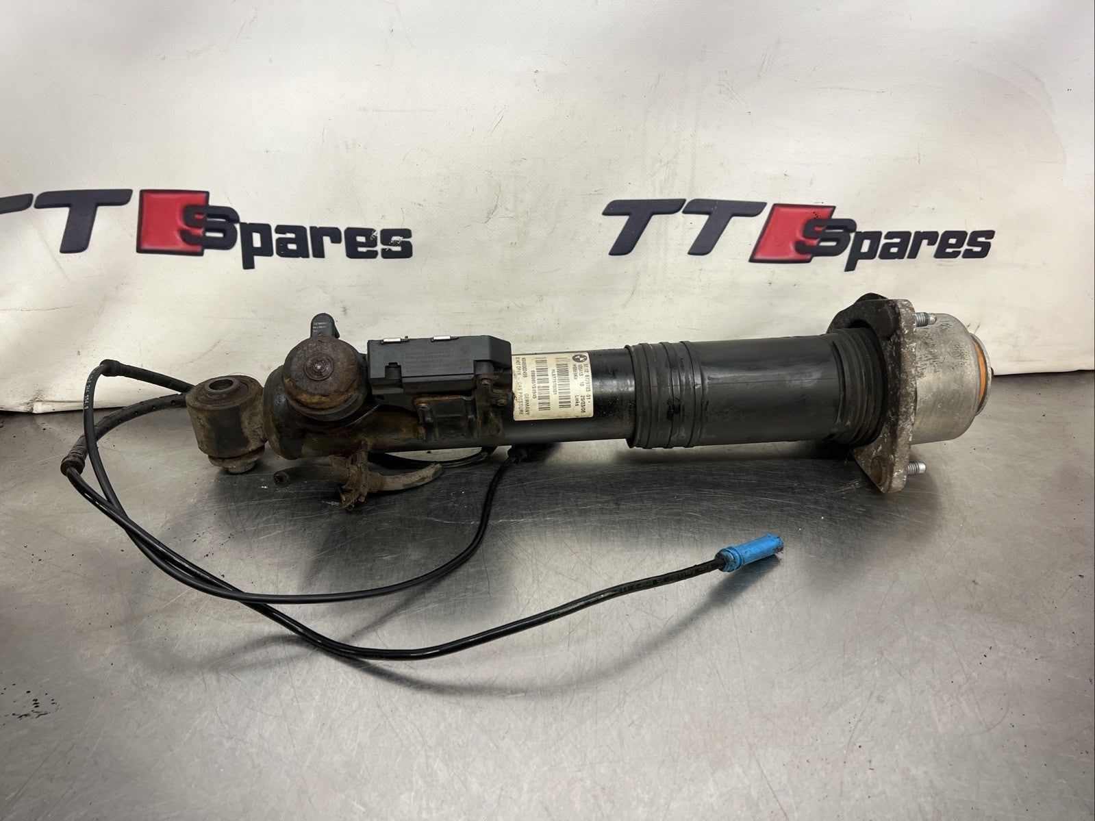BMW X5 E70 Rear Left N/S Suspension Shock Absorber Spring Strut 6794353