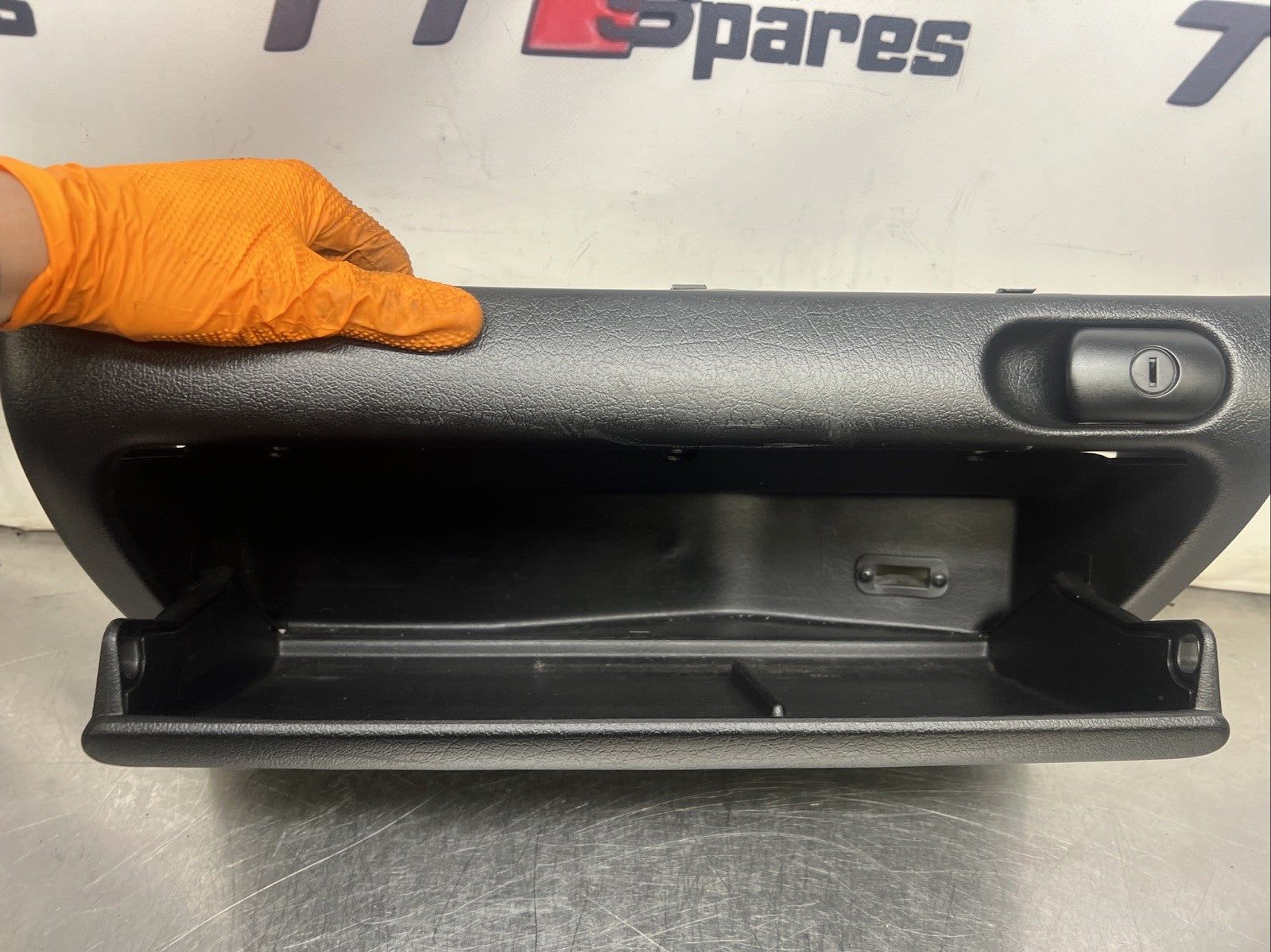 VW Mk3 Mk3.5 Golf Lower Glovebox w/Trim 1E2 857 921