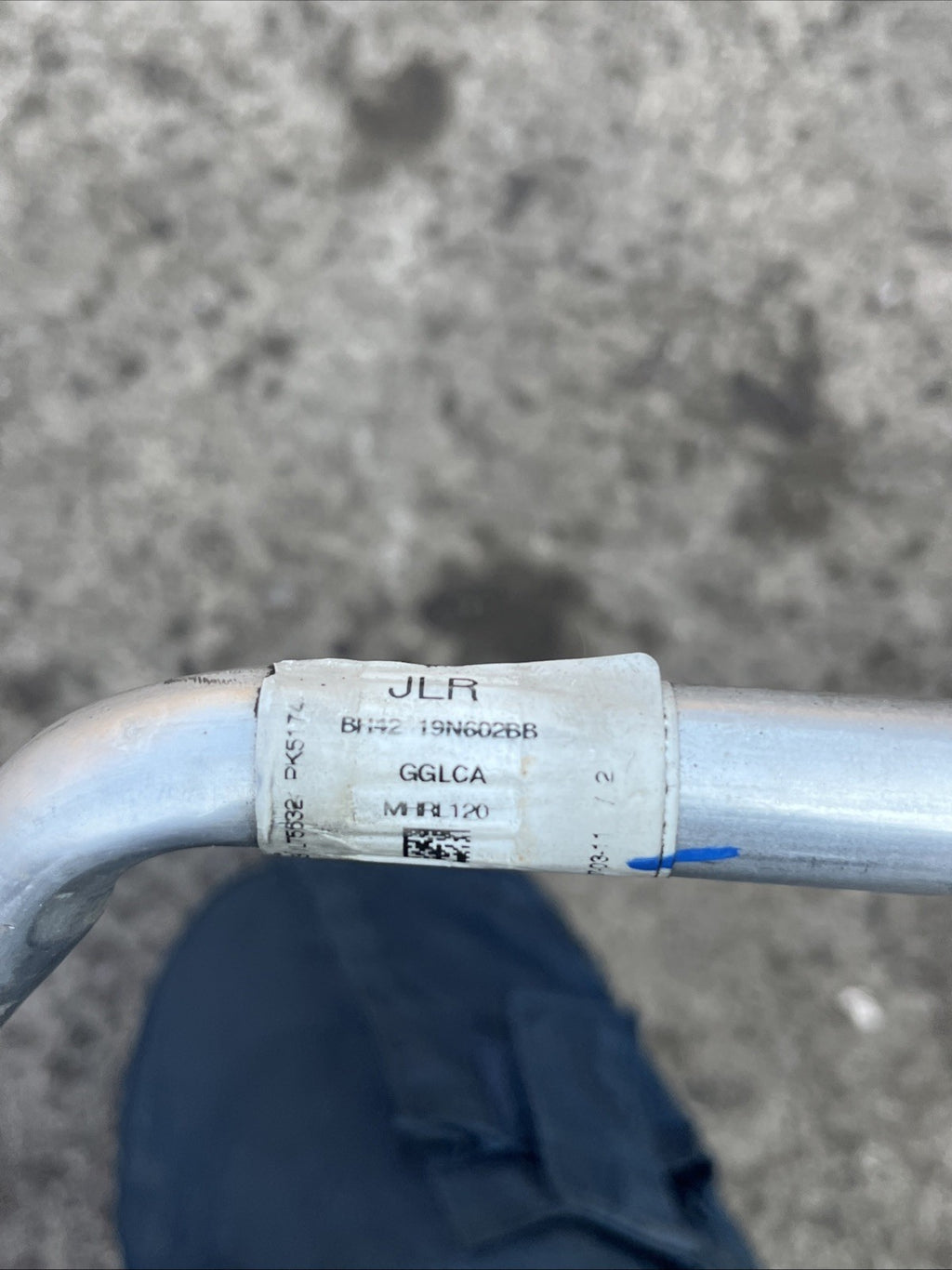 BH42 19N602BB Range Rover Air Con Conditioning Pipe L322  2010 to 2013