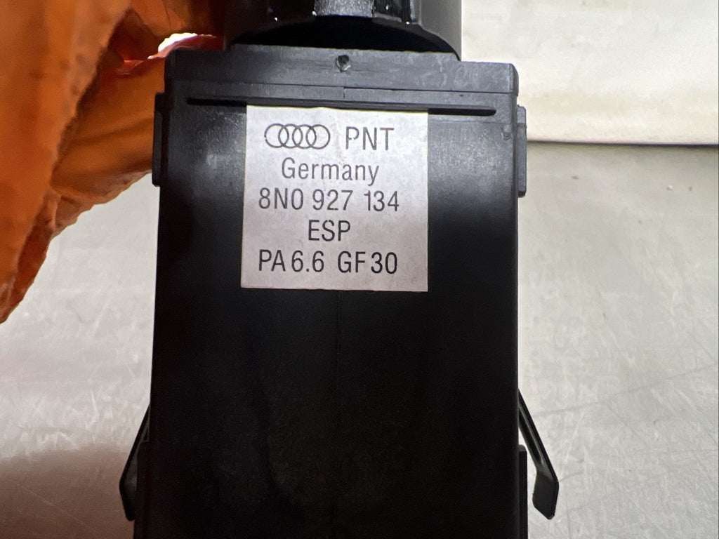 Audi TT Mk1 98-06 ESP switch 8n0927134 3 Months Warranty   Genuine