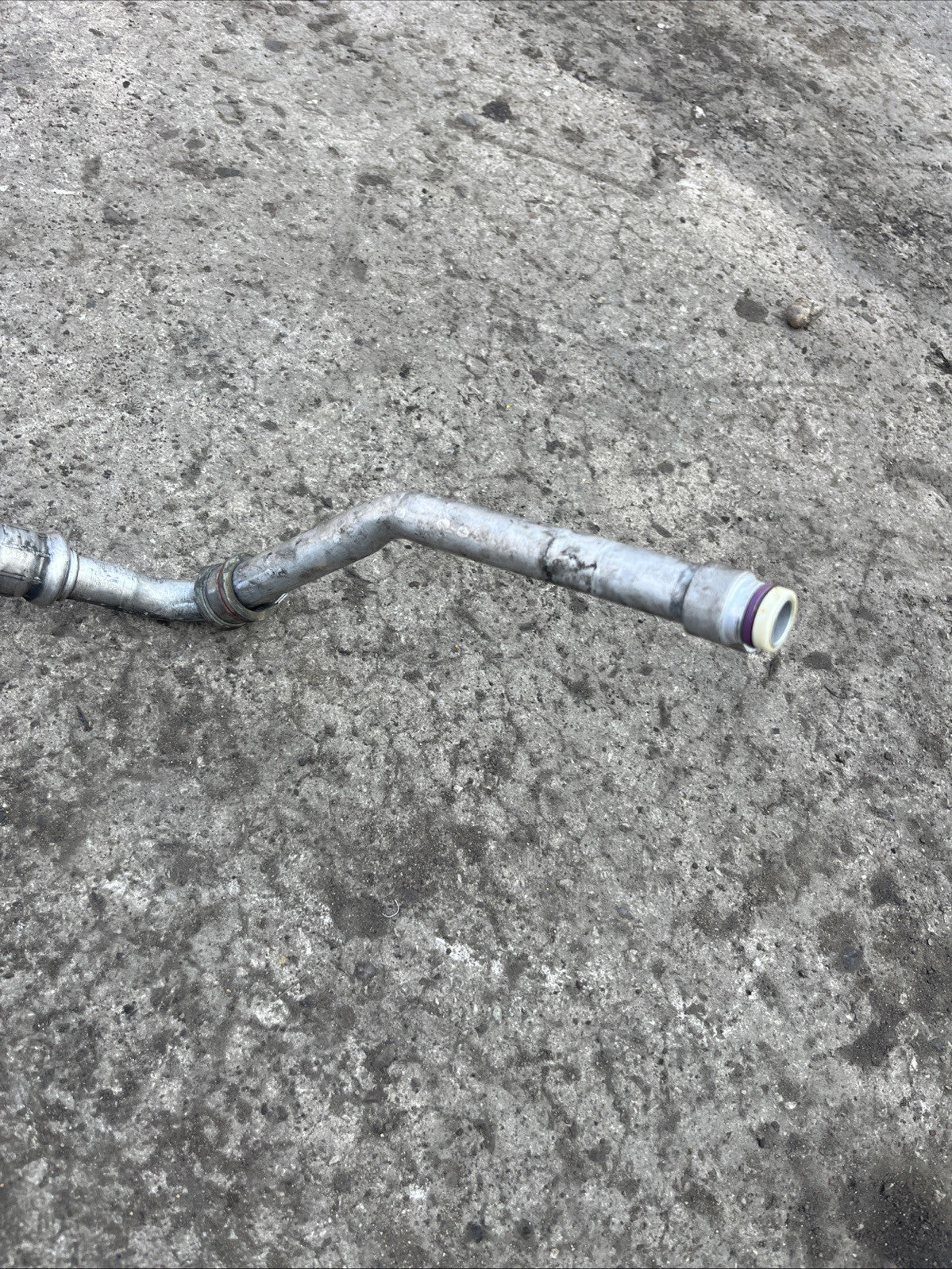 BH42 19N602BB Range Rover Air Con Conditioning Pipe L322  2010 to 2013