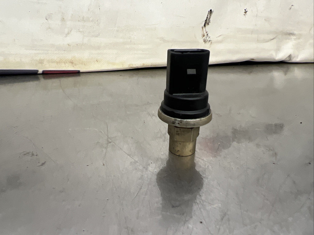 Audi TT 8N, A3 8L, Golf MK4 Air Conditioning Pressure Sensor (1J0959126)