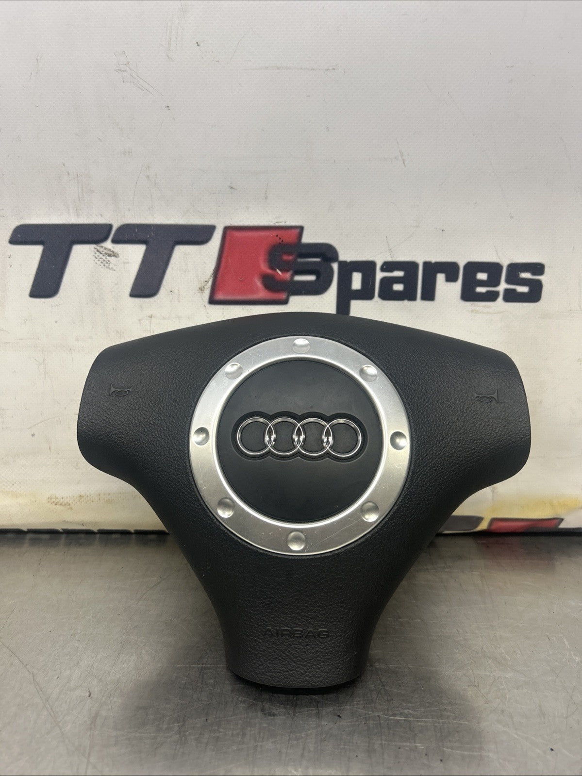 Audi Tt Mk1 1999-2006 Right Drivers Steering Wheel Aibag 8N0880201G
