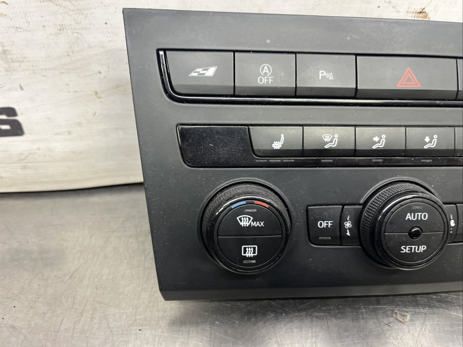 2012-2020 MK3 5F SEAT LEON HEATER CONTROL PANEL ASSEMBLY 5F0907044q